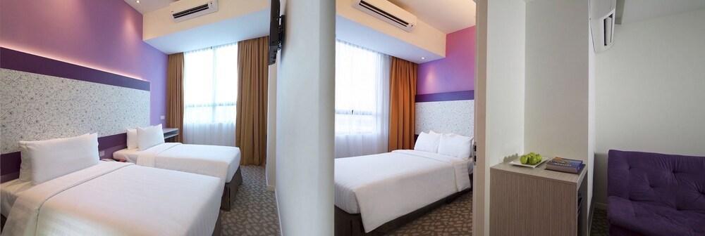 Holiday Inn Express & Suites Johor Bahru By Ihg Extérieur photo