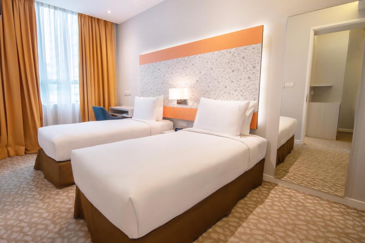 Holiday Inn Express & Suites Johor Bahru By Ihg Extérieur photo