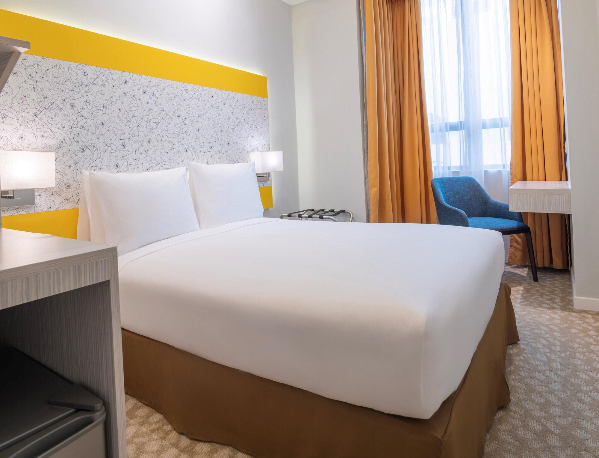 Holiday Inn Express & Suites Johor Bahru By Ihg Extérieur photo