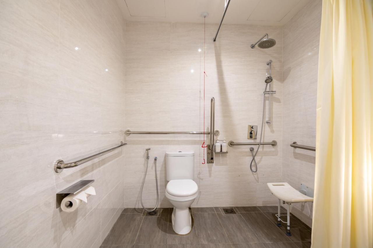 Holiday Inn Express & Suites Johor Bahru By Ihg Extérieur photo